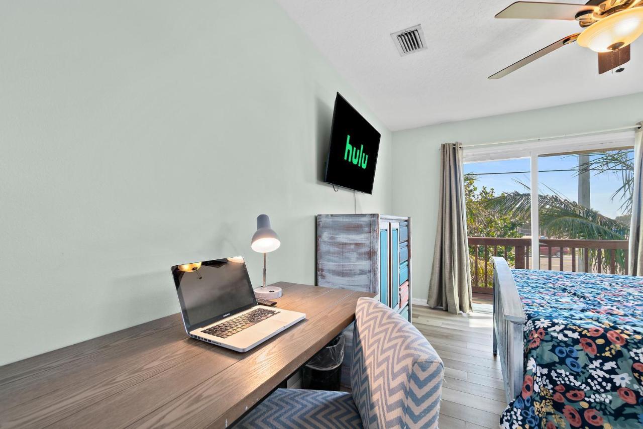 Beachside Serenity Escape - Private 3Br And 2Ba, Dog Friendly Duplex Oasis, Steps To Shore! Мелбърн Екстериор снимка