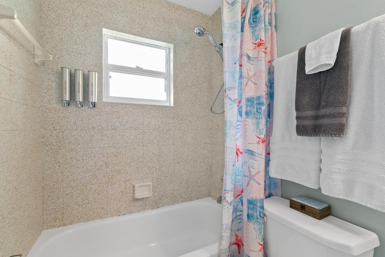 Beachside Serenity Escape - Private 3Br And 2Ba, Dog Friendly Duplex Oasis, Steps To Shore! Мелбърн Екстериор снимка